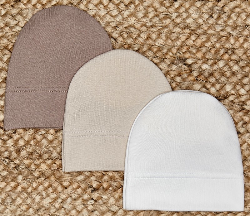 Jaki rozmiar czapeczki dla noworodka wybrać?