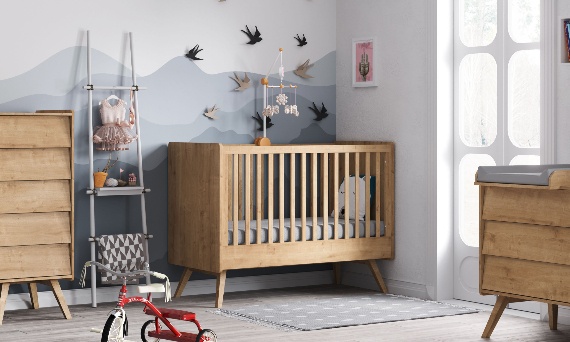 Jak ustawić łóżeczko w sypialni — bezpiecznie i wygodnie